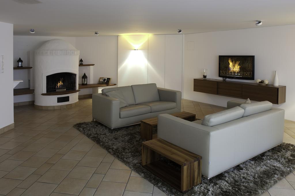 אוגסבורג Hotel Am Alten Park מראה חיצוני תמונה