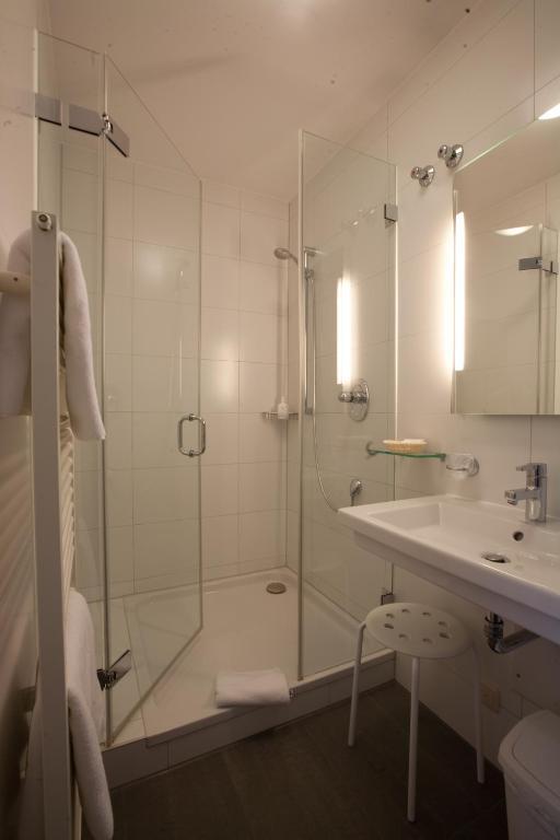 אוגסבורג Hotel Am Alten Park חדר תמונה