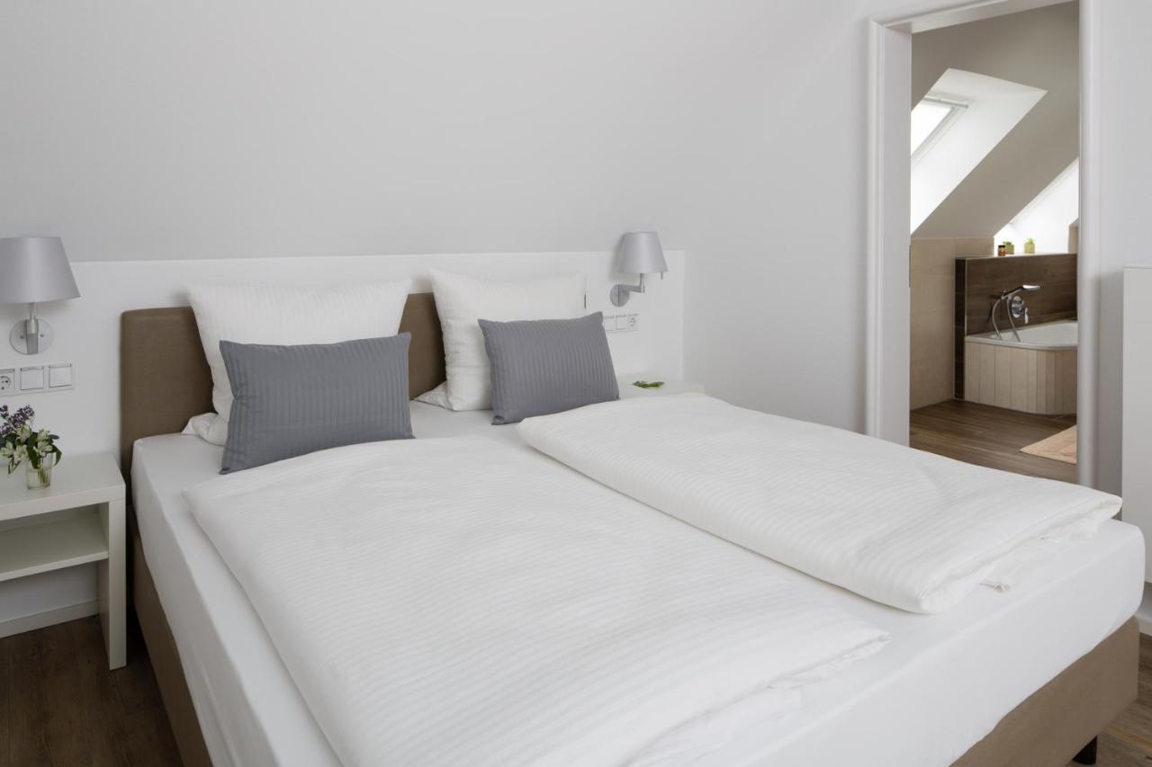 אוגסבורג Hotel Am Alten Park מראה חיצוני תמונה